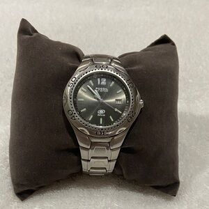 Fossil Men's Silver and Black Watch